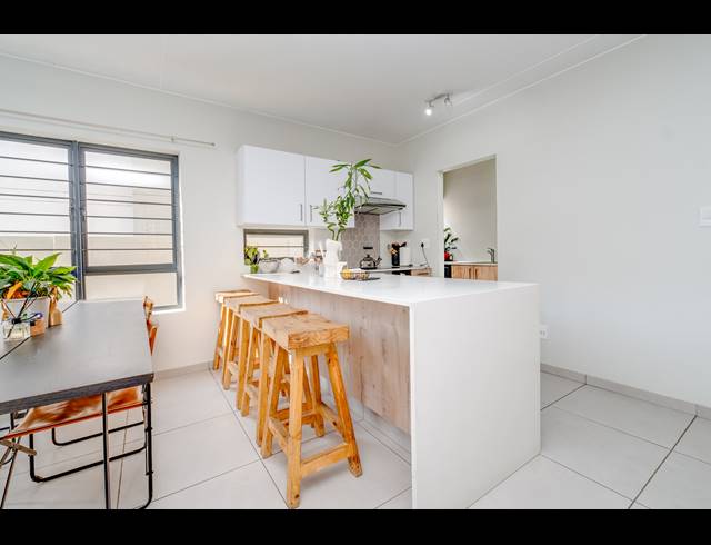 3 BEDROOM TOWNHOUSE FOR SALE IN BROADACRES